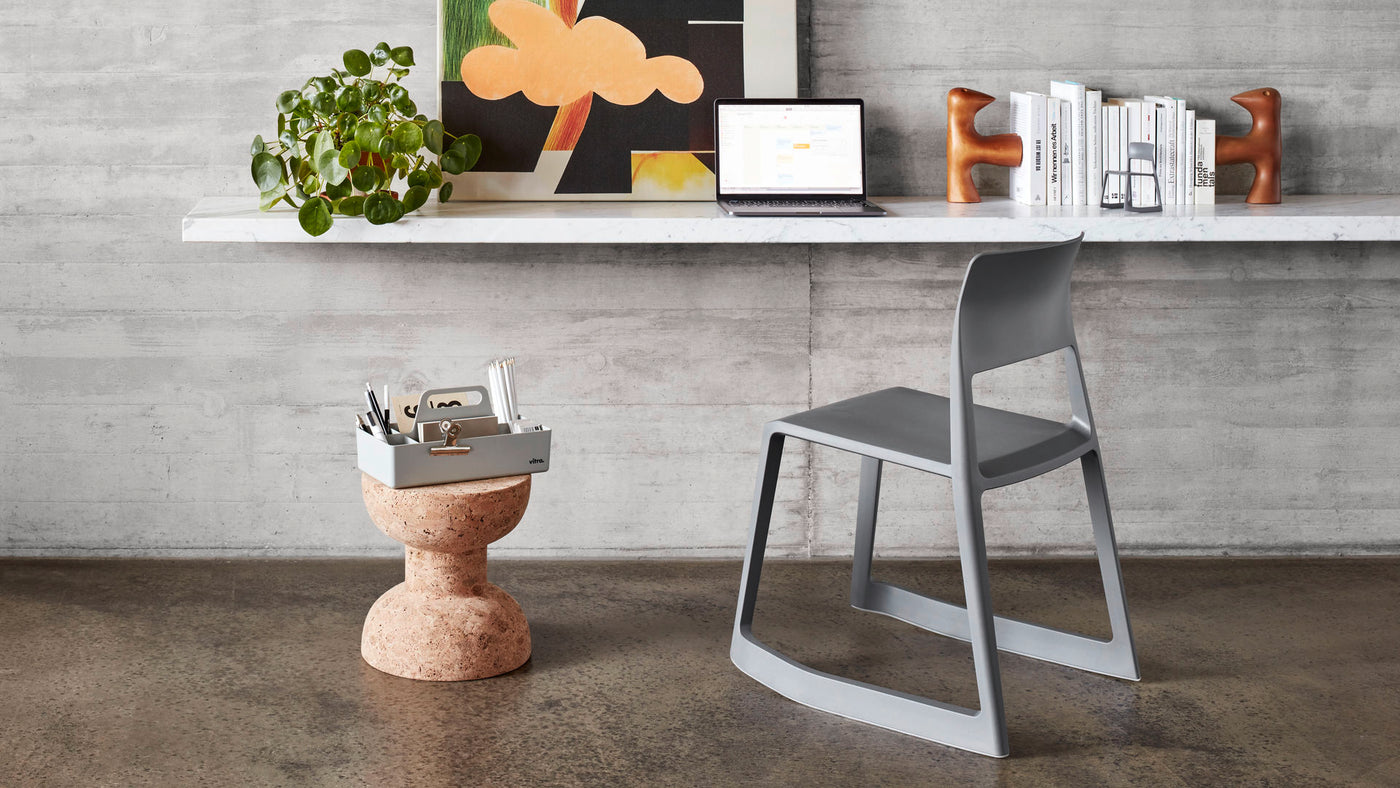 Chaise Tip Ton — Tip Ton RE Cork Stool Girard Bird Toolbox_web_16-9