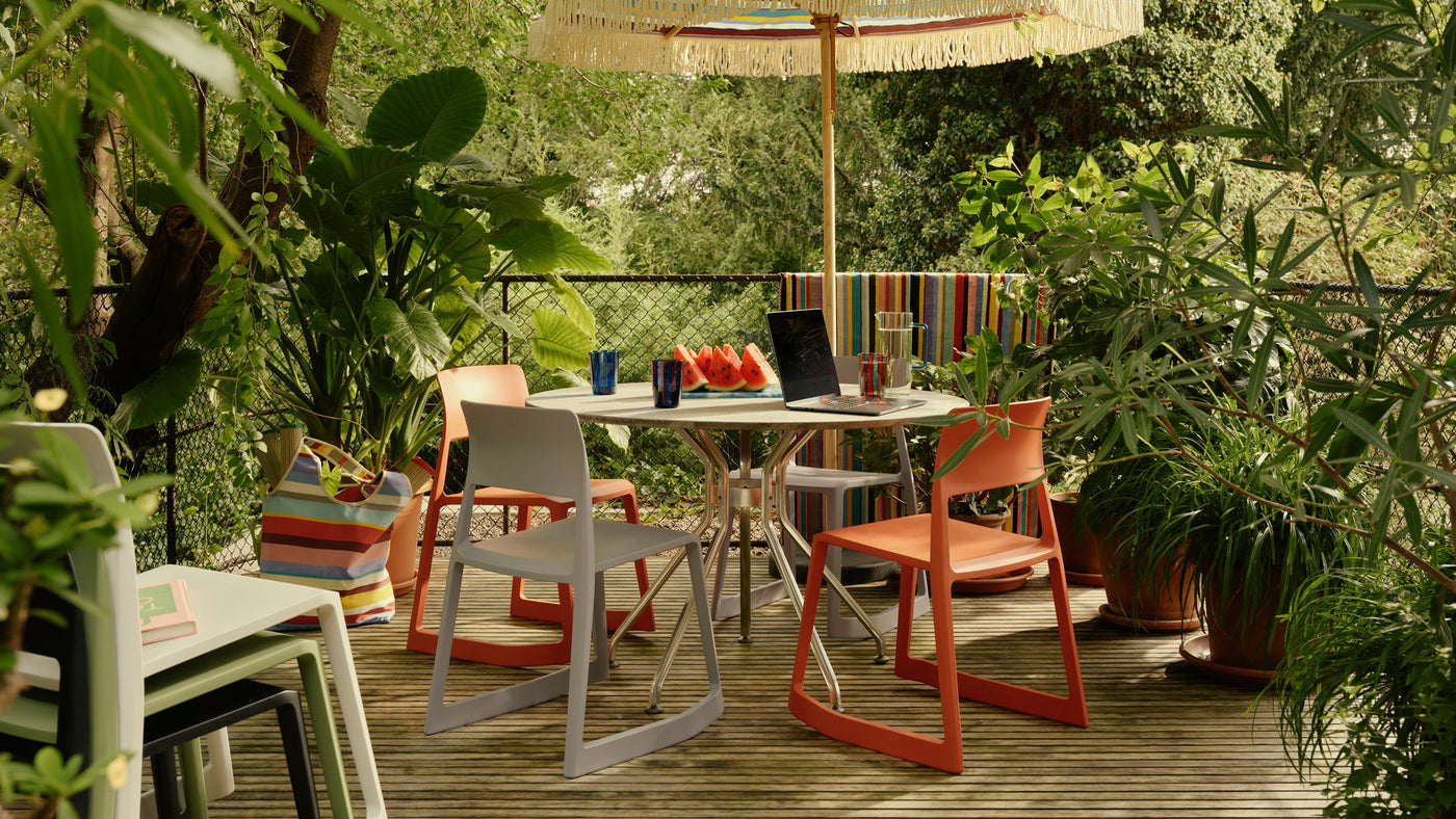 Chaise Tip Ton — Tip Ton RE Outdoor Landscape_web_16-9