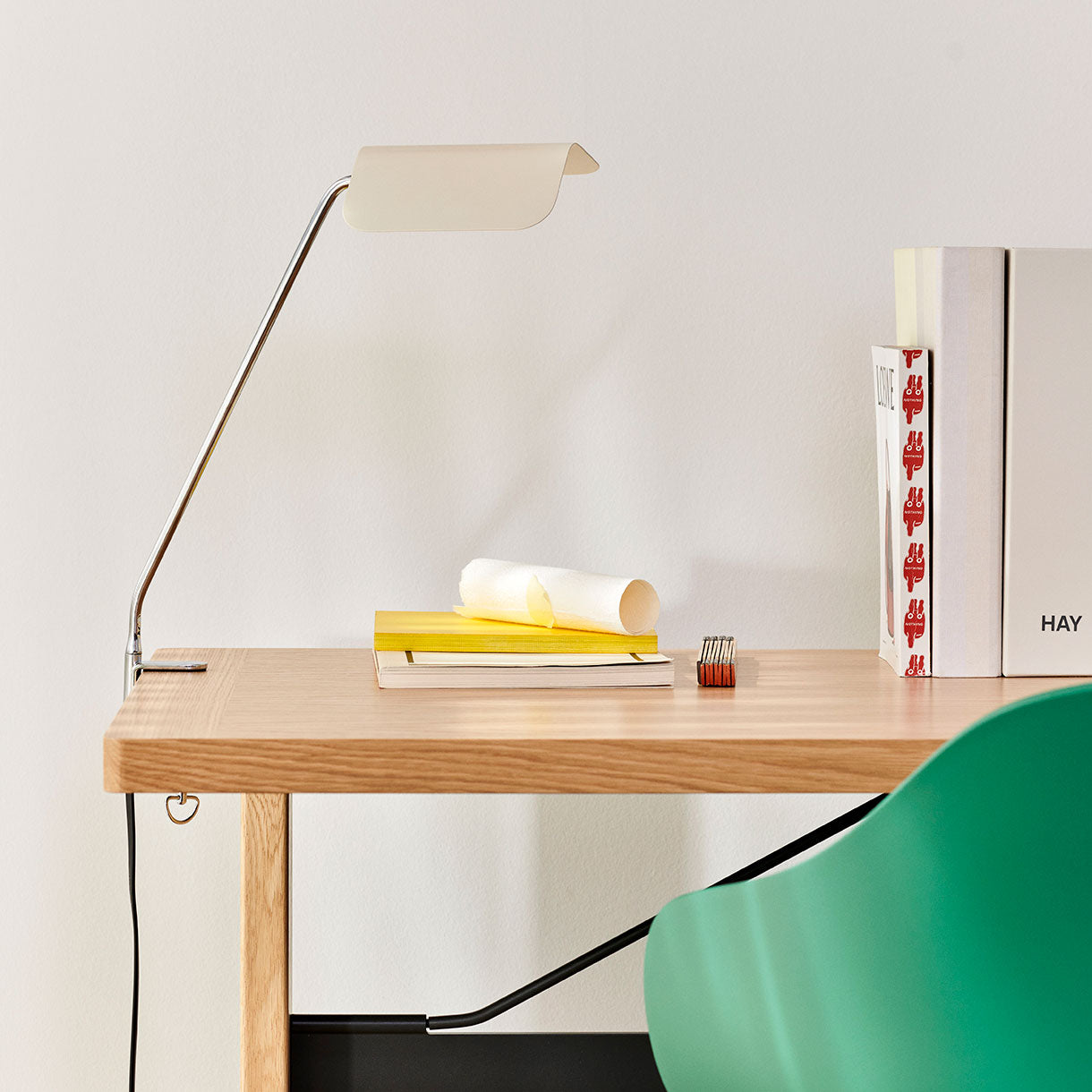 Lampe à pince Apex Bureau — ambiance