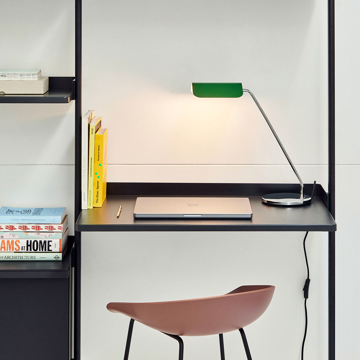 Lampe de bureau Apex — ambiance