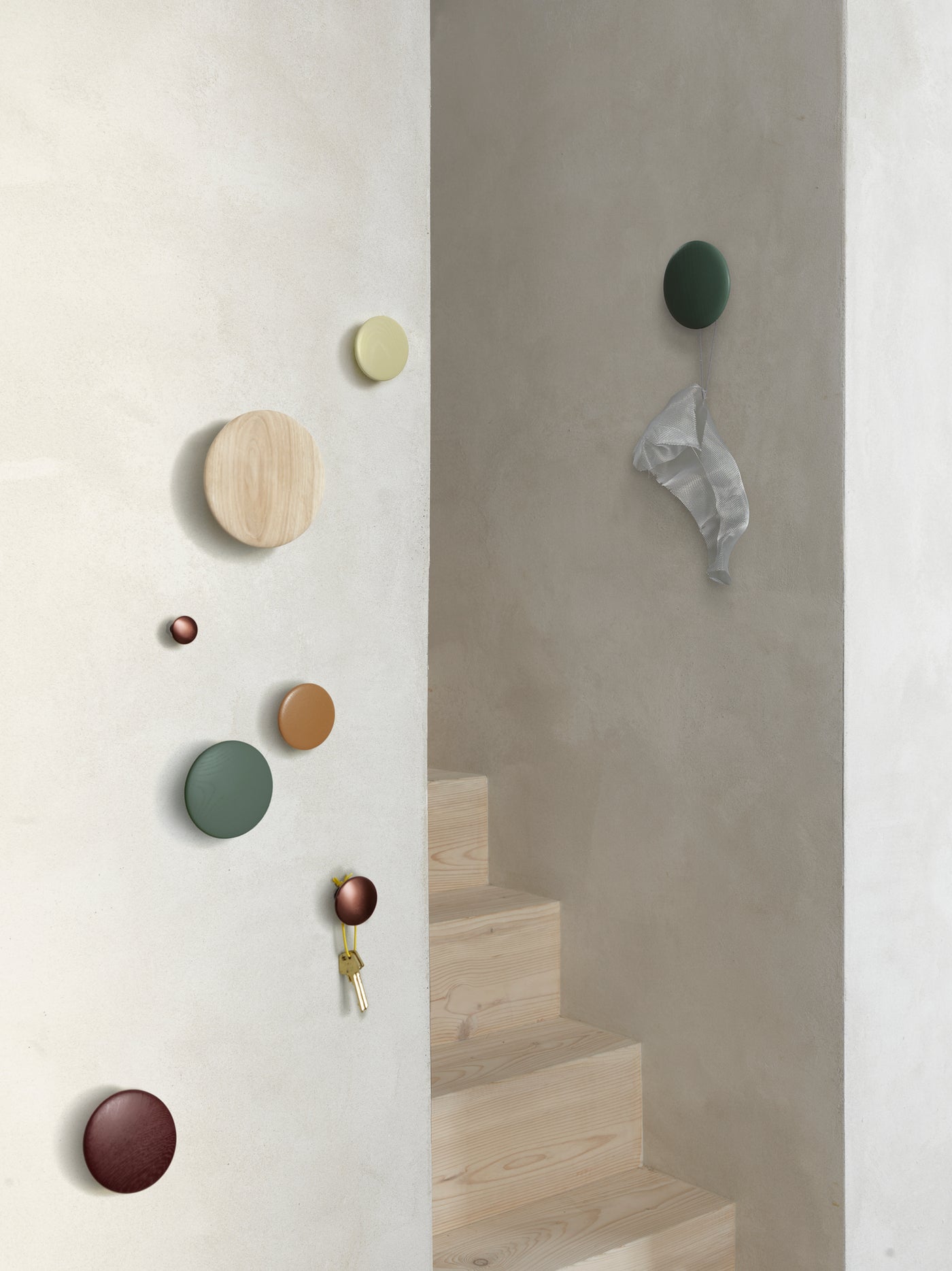 Patère The Dots Wood — Ambiance