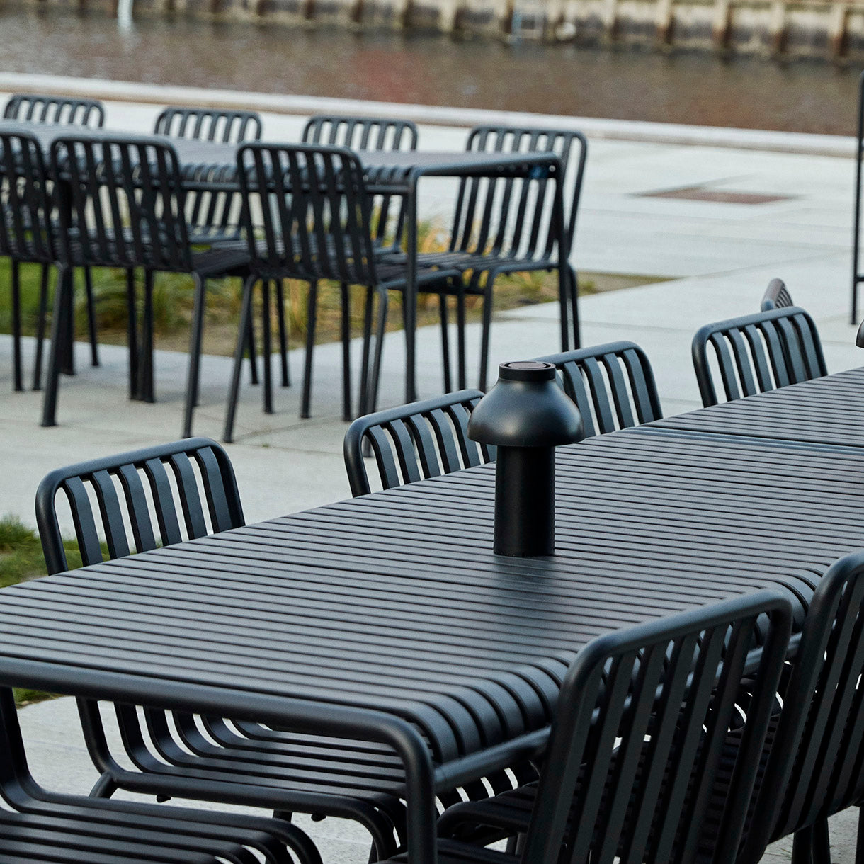 Table Palissade 220 x 90 cm — ambiance