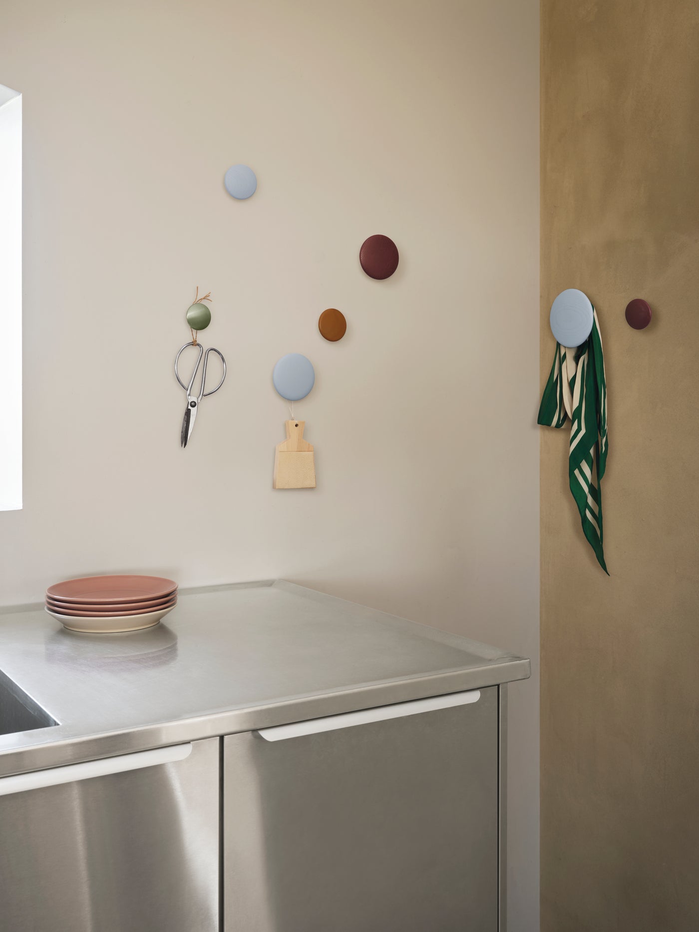 Patère The Dots Wood — Ambiance