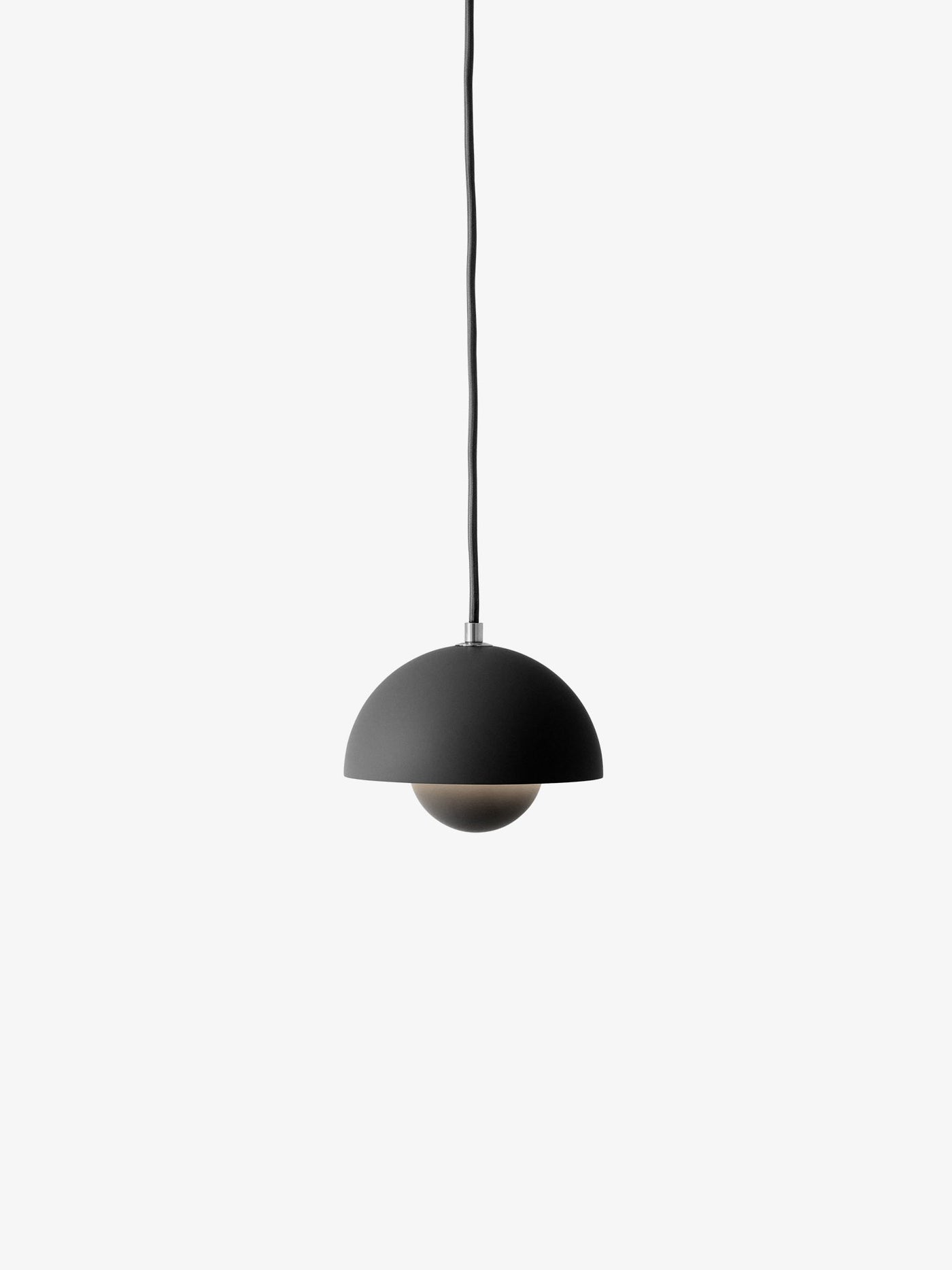 Suspension Flowerpot VP10 — Matt Black